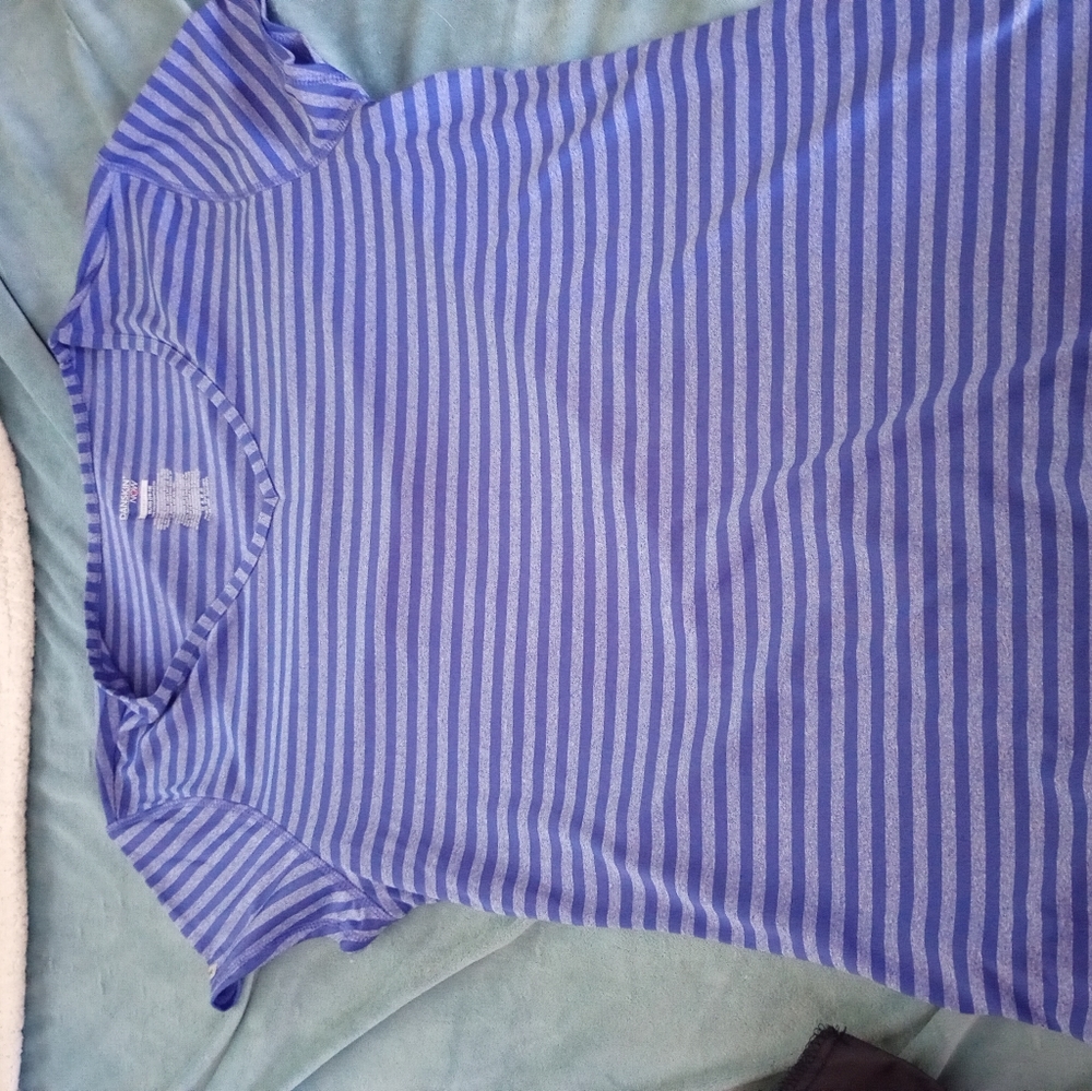 Danskin Workout Top XL